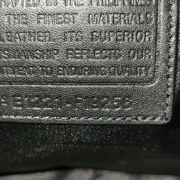 Coach Signature Black Patent Leather Tote Diaper Bag  F19256 - Picture 15 of 15